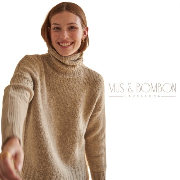 MUS & BOMBON Mahogany Wool Sweater Beige Turtleneck - Size Large - Picture 1 of 12
